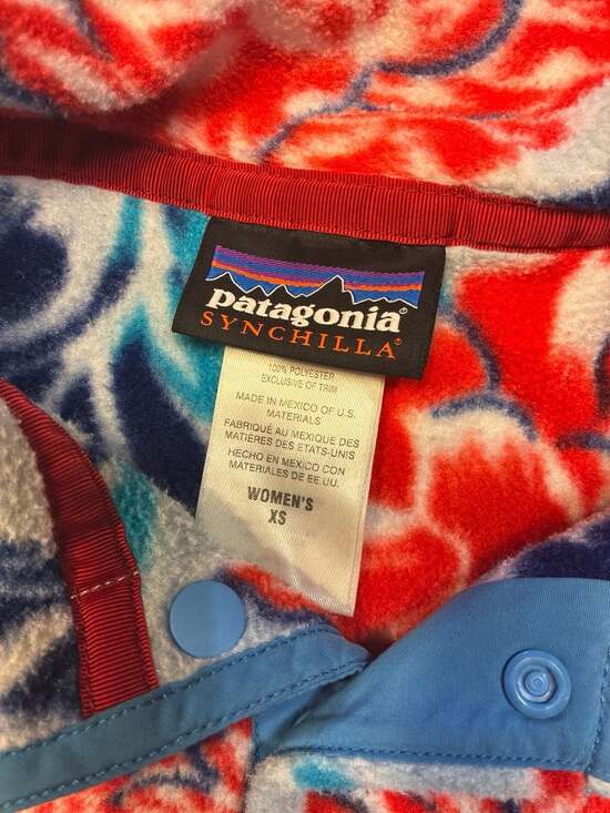 Patagonia Women's Synchilla Snap-T Fleece Pullover Manoa Floral Dusk Blue - Picture 4 of 7